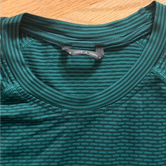 oiselle Tops - Oiselle / Long Sleeve - Size Small